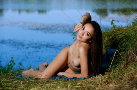 Amateur Teen Dances and Teases Solo on cam